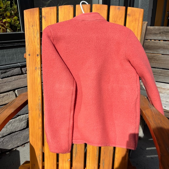 Peak Performance Fleece - Picture 4 of 5